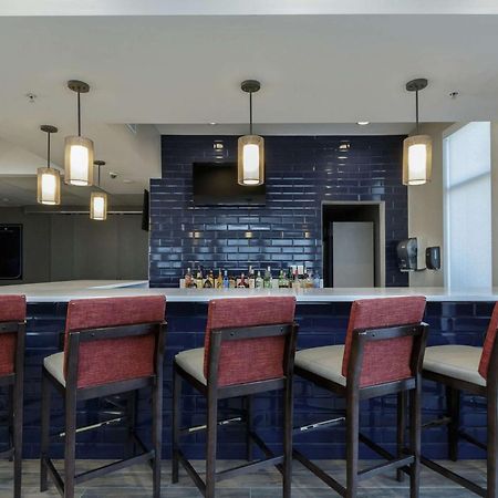 Hilton Garden Inn אלקהארט מראה חיצוני תמונה
