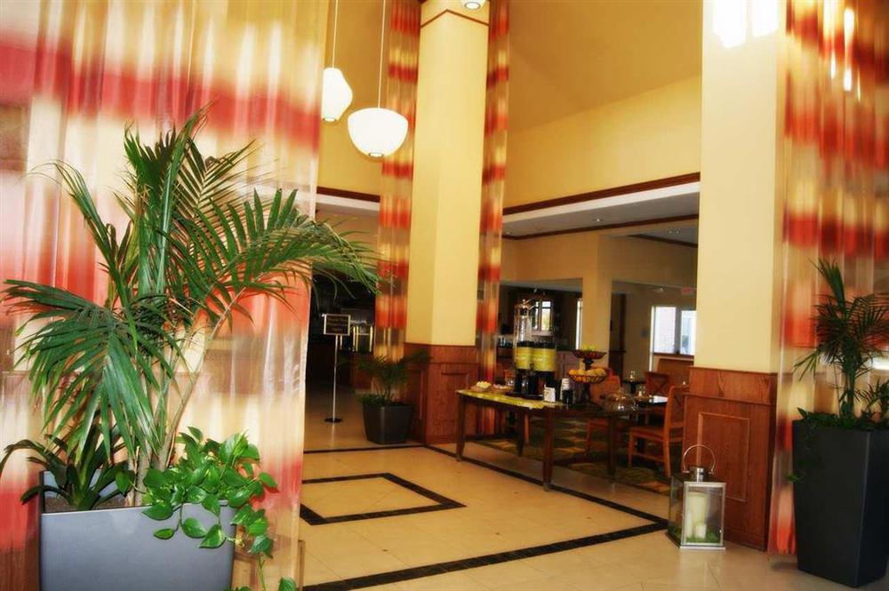 Hilton Garden Inn אלקהארט מראה חיצוני תמונה