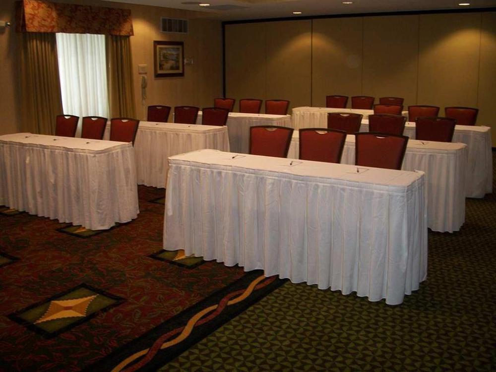 Hilton Garden Inn אלקהארט מתקנים תמונה