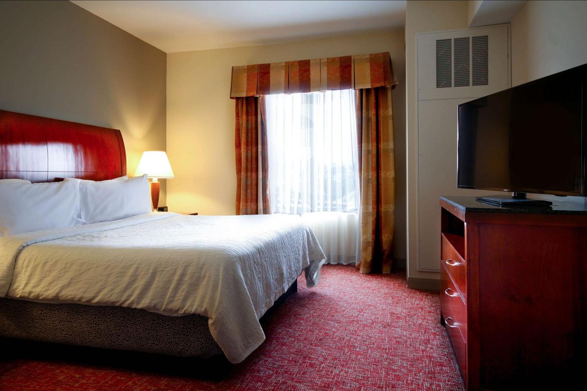 Hilton Garden Inn אלקהארט מראה חיצוני תמונה