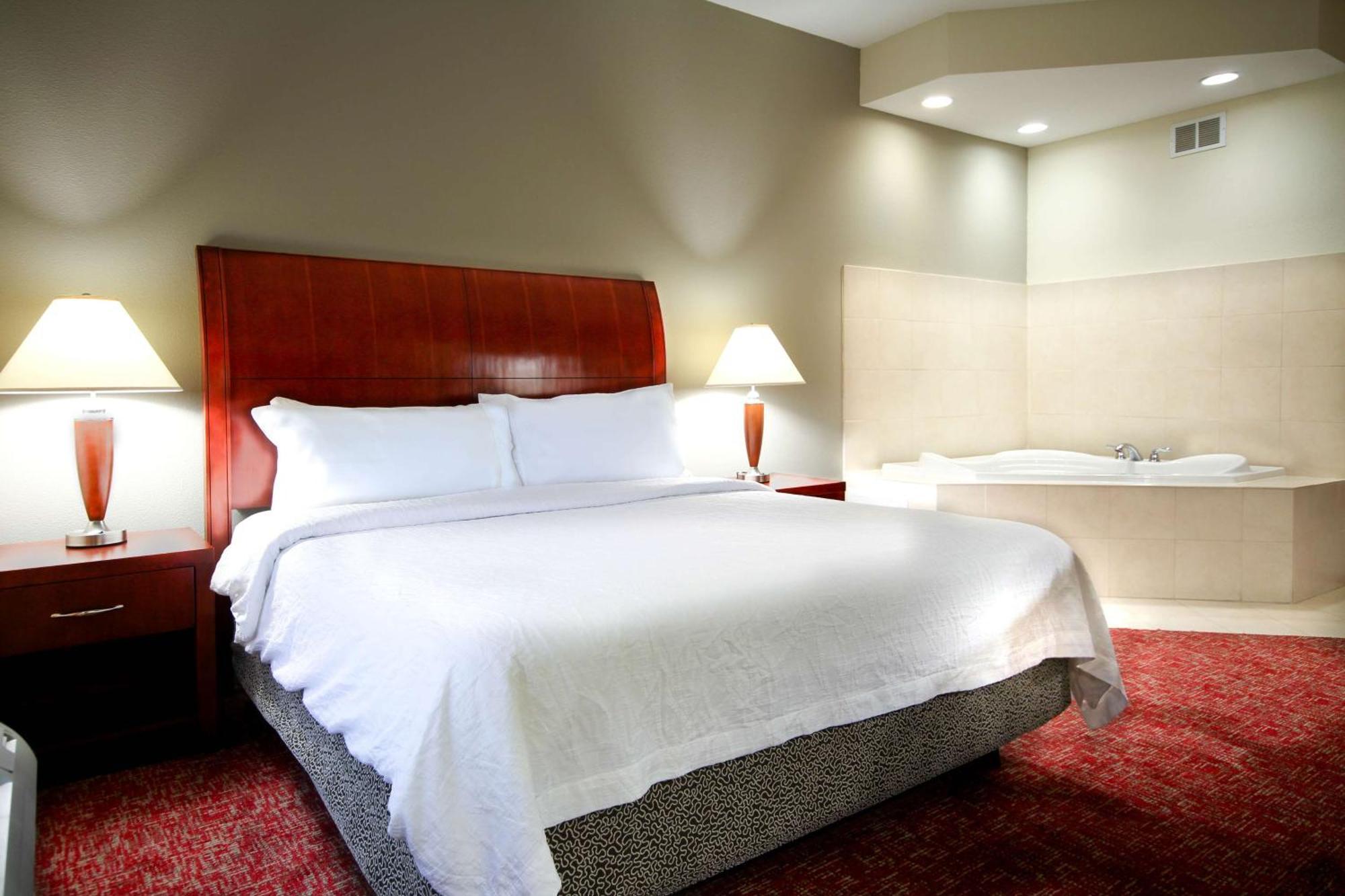 Hilton Garden Inn אלקהארט מראה חיצוני תמונה