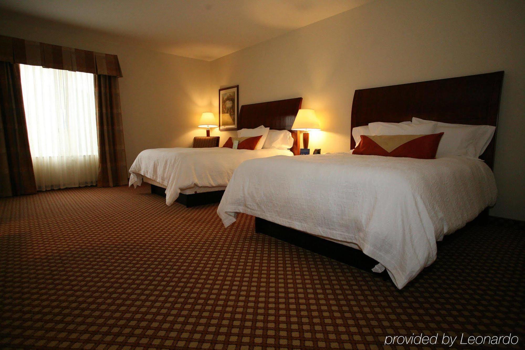 Hilton Garden Inn אלקהארט חדר תמונה