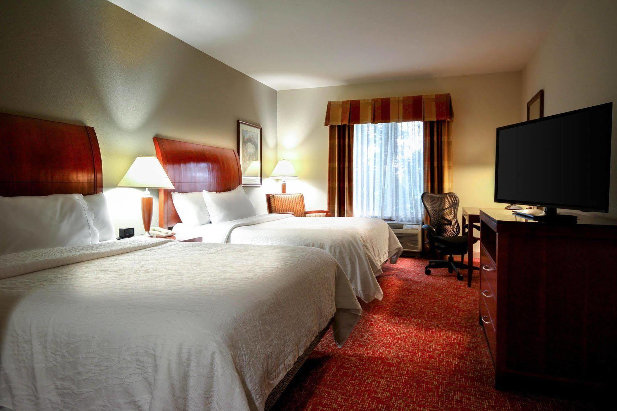 Hilton Garden Inn אלקהארט מראה חיצוני תמונה